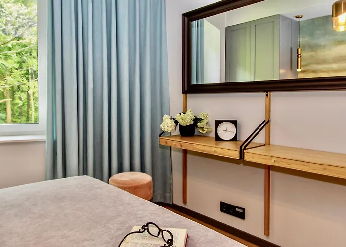 Апартаменты Premium Seaside Escape With Forest View And Free Parking *